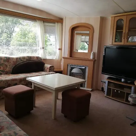 Domek Holenderski Bialy Campsite Gawliki Wielkie